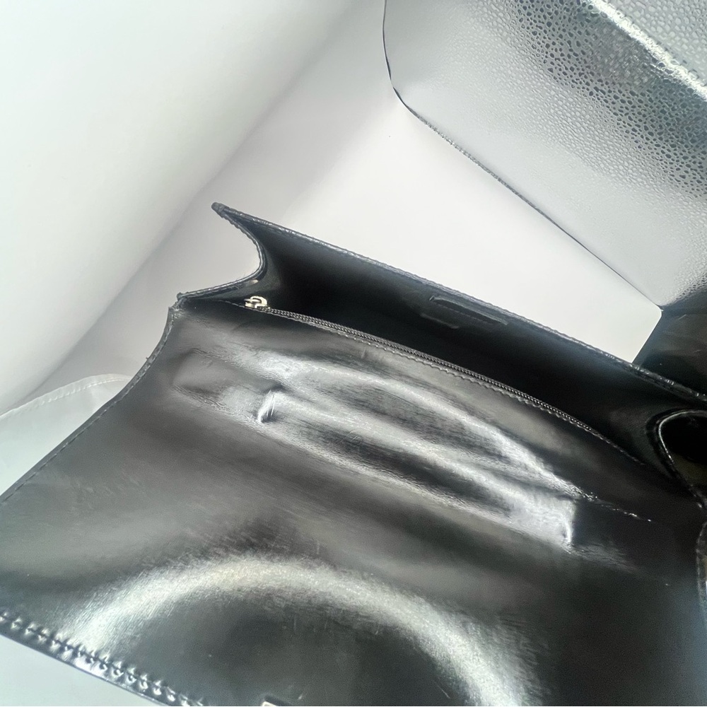 SALVATORE FERRAGAMO 🎄RARE 🎄 Combination Lock Black Logo Bag / Unisex - Picture 6 of 13
